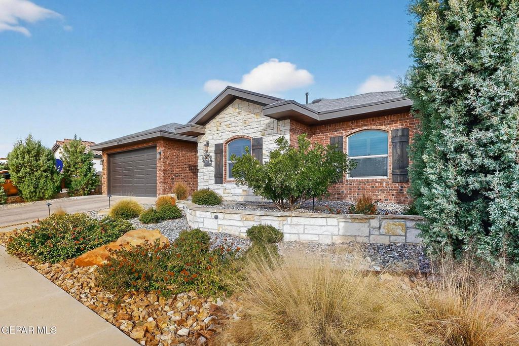 Photo of 14737 HOLLY SPRINGS Avenue, El Paso, TX 79938 (MLS # 934311)