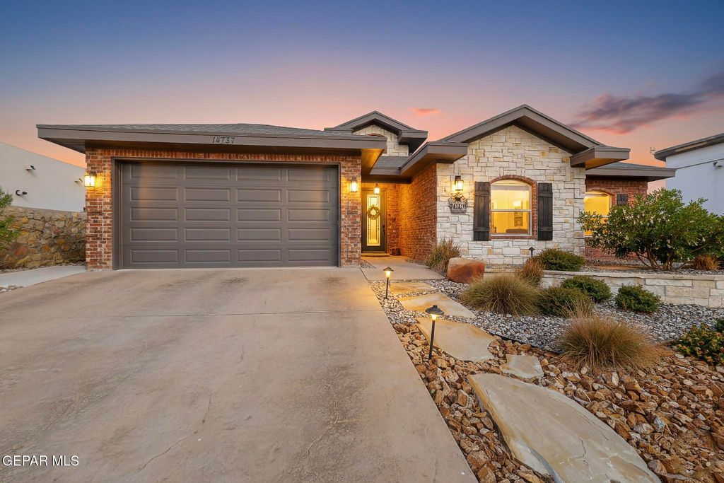 Photo of 14737 HOLLY SPRINGS Avenue, El Paso, TX 79938 (MLS # 934311)