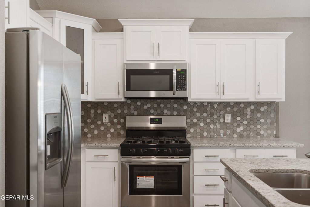 Photo of 13840 Summer Hail Avenue, El Paso, TX 79928 (MLS # 935057)