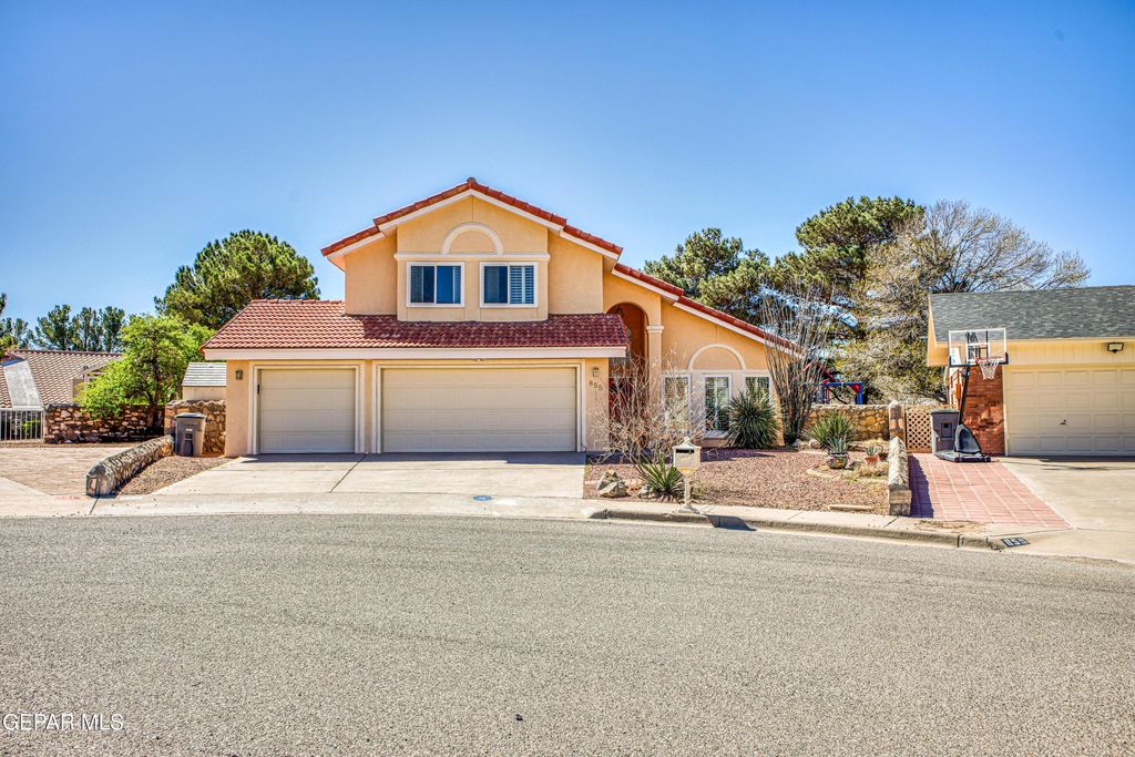 Photo of 855 VIA REDONDA Court, El Paso, TX 79912 (MLS # 939941)
