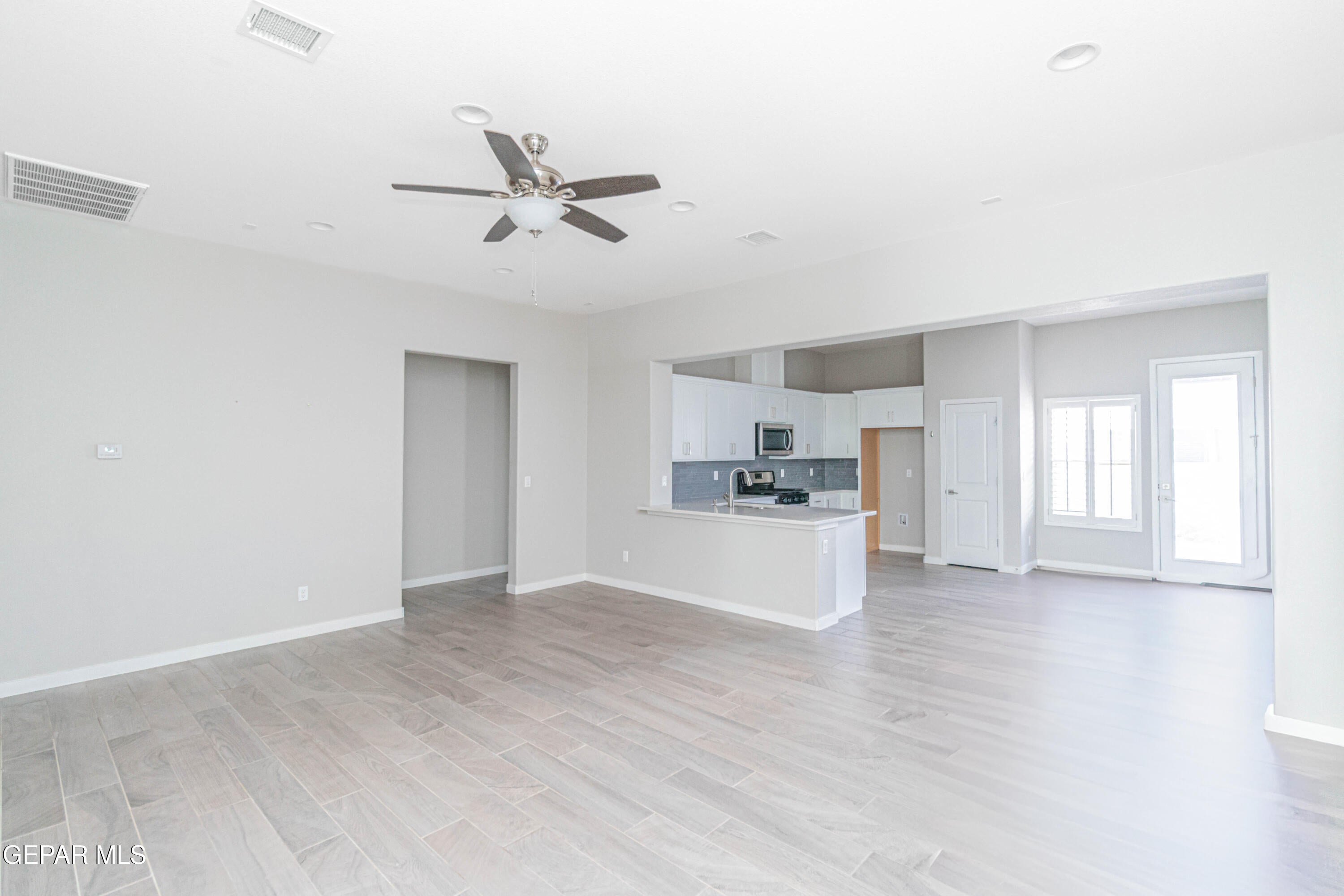 10608 HIDDEN PALM Place