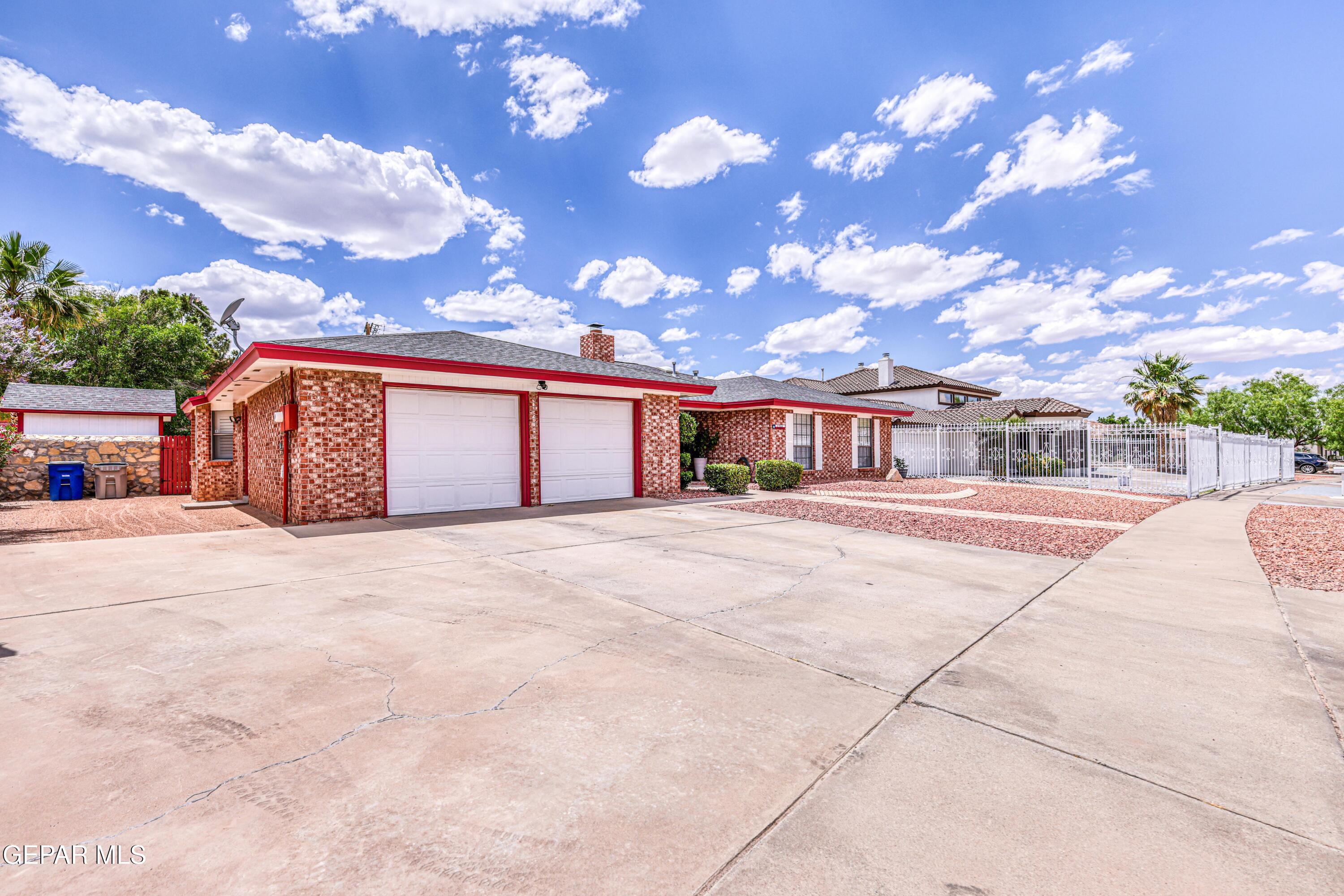 1791 BILLY CASPER Drive