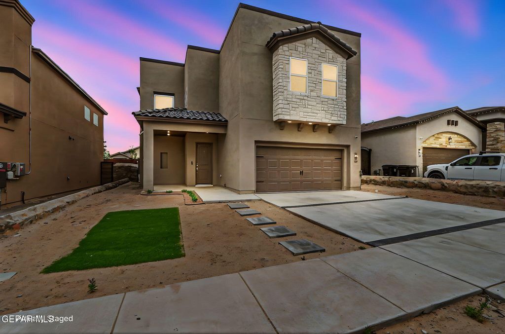 Photo of 641 La Entrada Circle, Santa Teresa, NM 88008 (MLS # 942119)