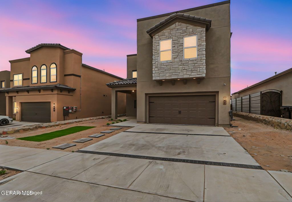 Photo of 641 La Entrada Circle, Santa Teresa, NM 88008 (MLS # 942119)