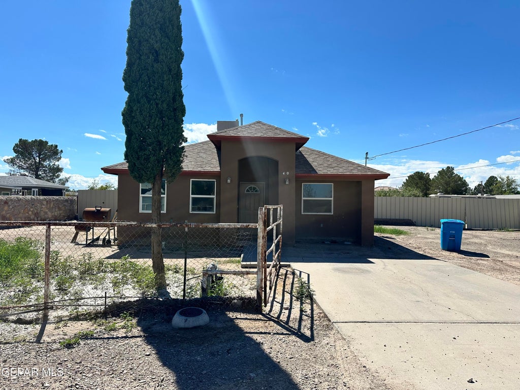 Photo of 410 MAYAPAN Drive, San Elizario, TX 79849 (MLS # 953221)