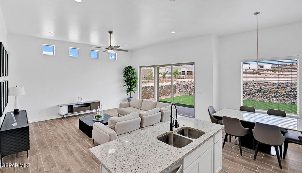 Photo of 3805 Perspective Street, El Paso, TX 79938 (MLS # 943873)