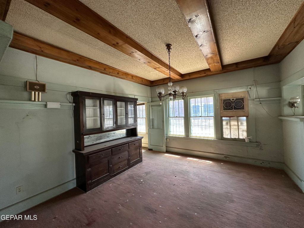 Photo of 1312 E NEVADA Avenue, El Paso, TX 79902 (MLS # 943684)