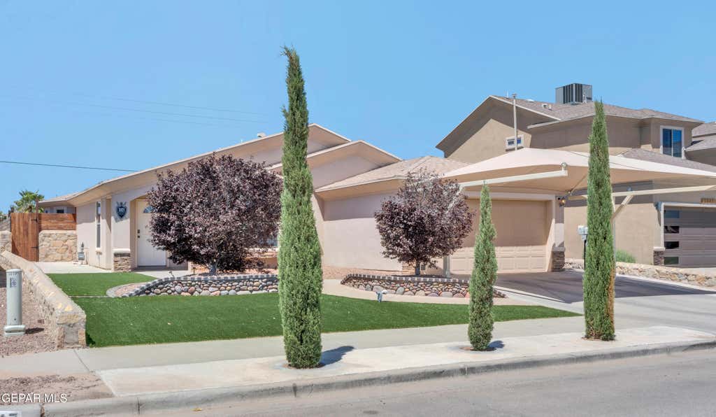 Photo of 3021 WOODHEAD PL, El Paso, TX 79938 (MLS # 950063)