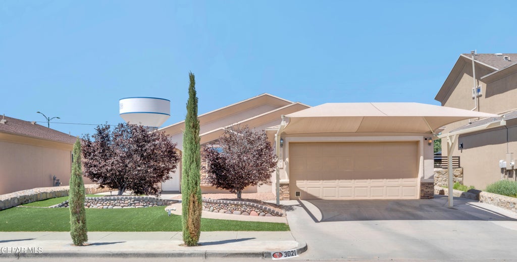 Photo of 3021 WOODHEAD PL, El Paso, TX 79938 (MLS # 950063)