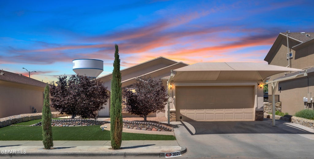 Photo of 3021 WOODHEAD PL, El Paso, TX 79938 (MLS # 950063)