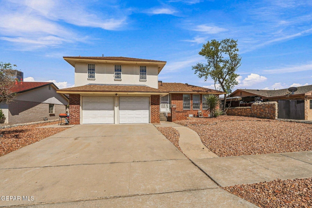 Photo of 11339 QUINTANA Drive, El Paso, TX 79936 (MLS # 952078)