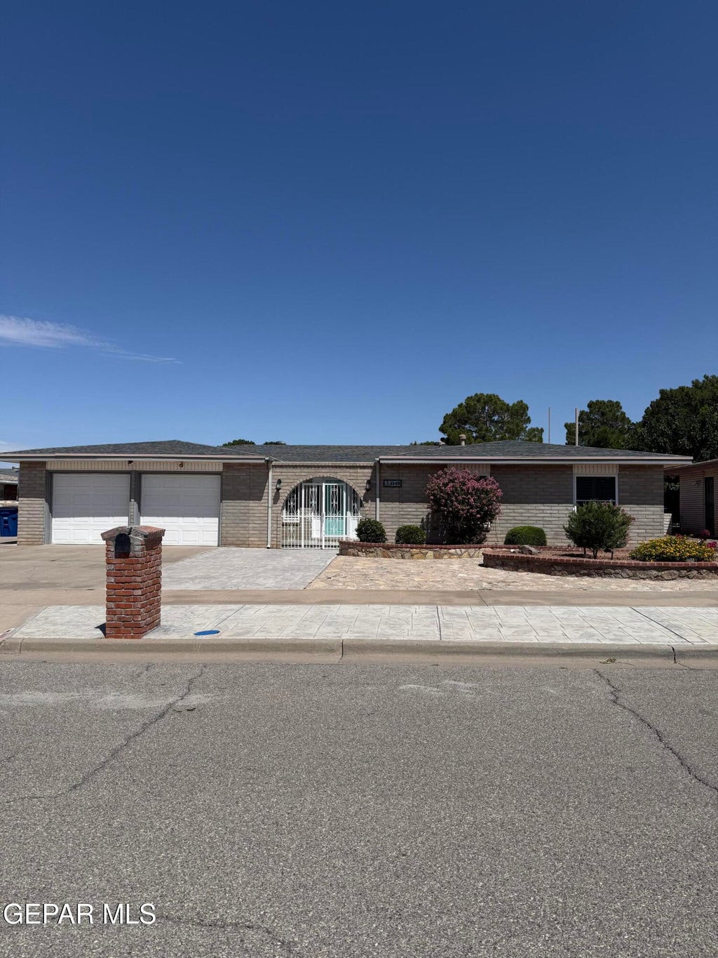 Photo of 3149 EDGEROCK Drive, El Paso, TX 79935 (MLS # 946194)