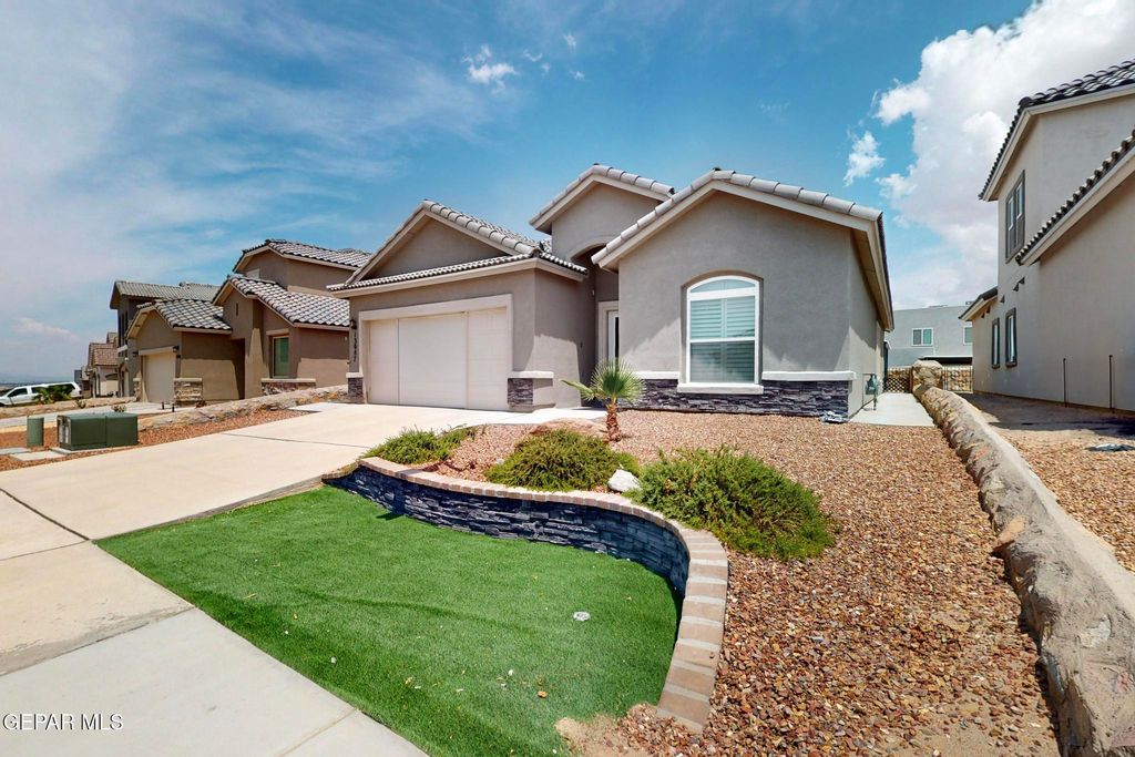 Photo of 13087 EMERALD ISLE Street, El Paso, TX 79928 (MLS # 934838)