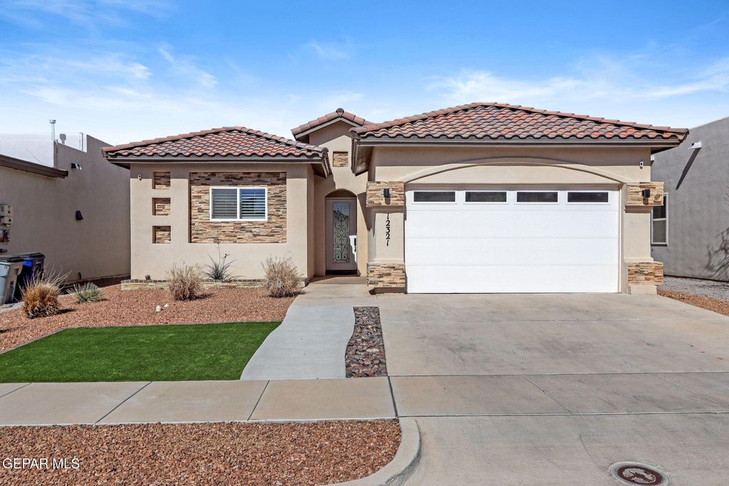 Photo of 12321 DESERT DOVE Avenue, El Paso, TX 79938 (MLS # 944125)