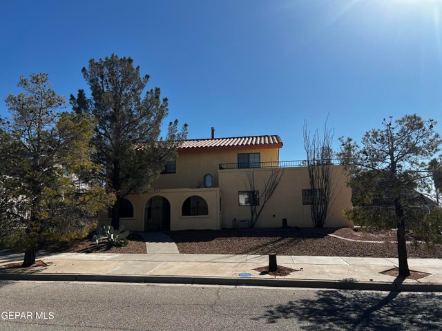 628 BLUFF CANYON Circle