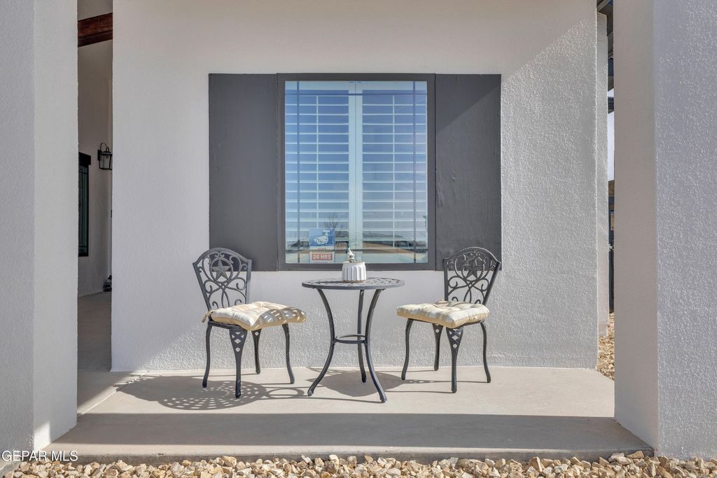 Photo of 2324 ARTURO VALLEJO Street, El Paso, TX 79938 (MLS # 937039)