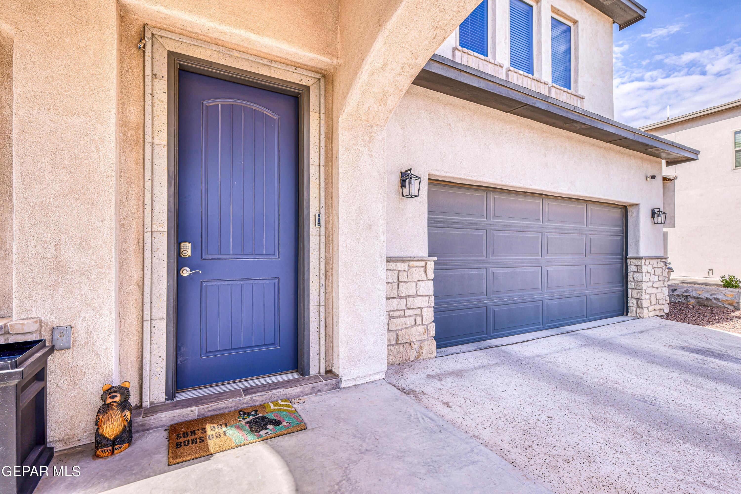14733 MIKE A MENDOZA Avenue