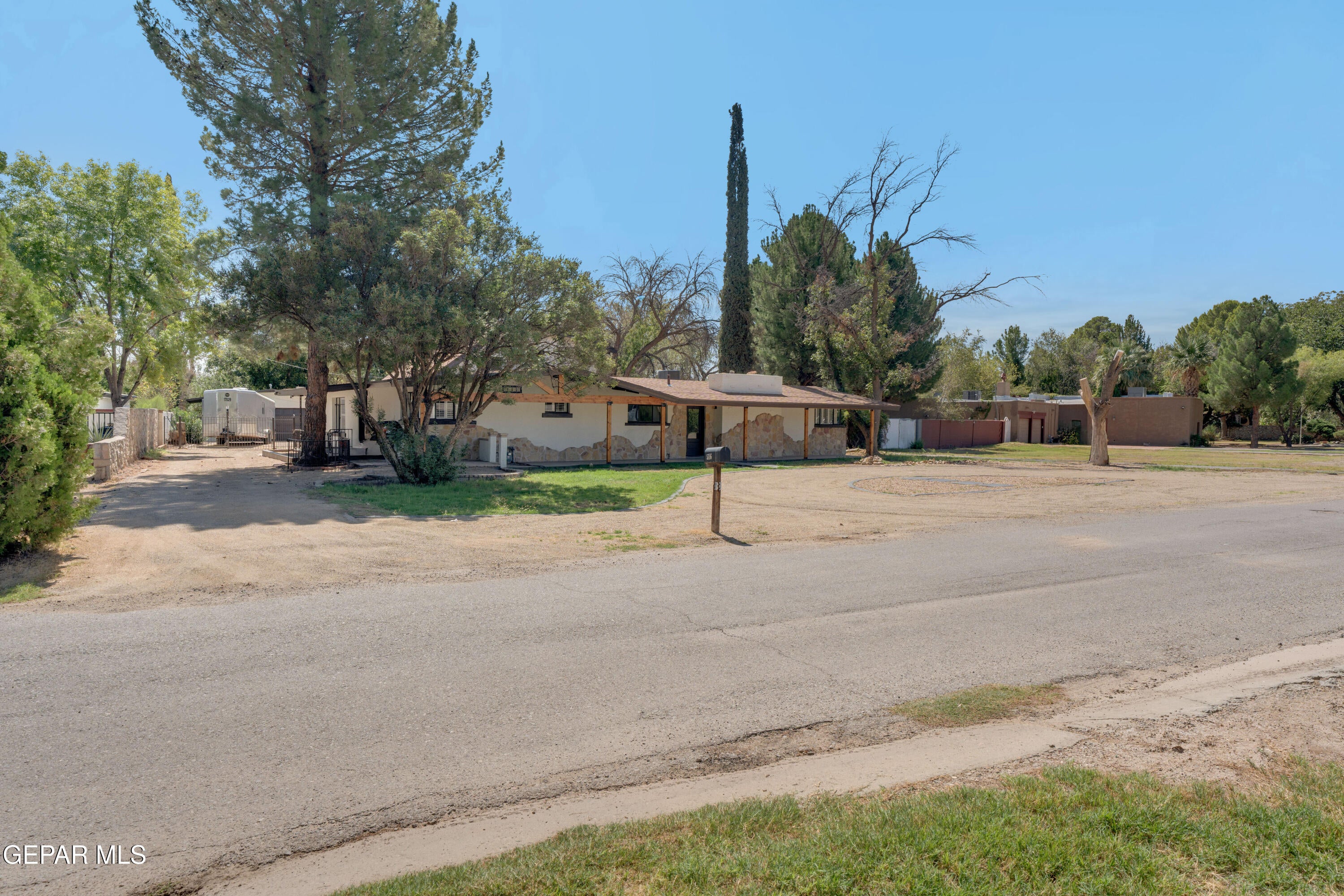 5116 CAMINO DE LA VISTA Drive