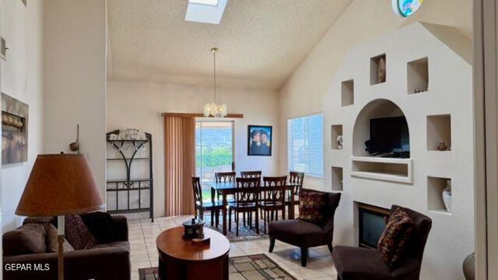 Photo of 2219 KING JAMES Place, El Paso, TX 79903 (MLS # 942685)