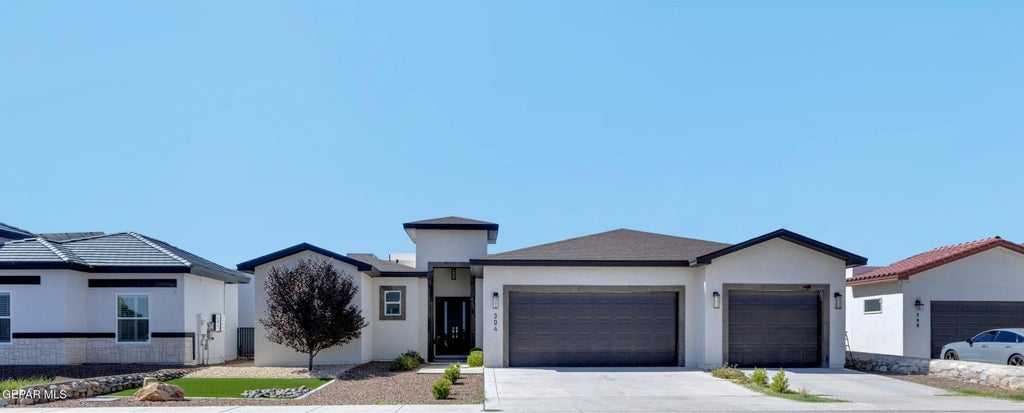 Photo of 304 Rio Pinsaqui Court, El Paso, TX 79932 (MLS # 949724)