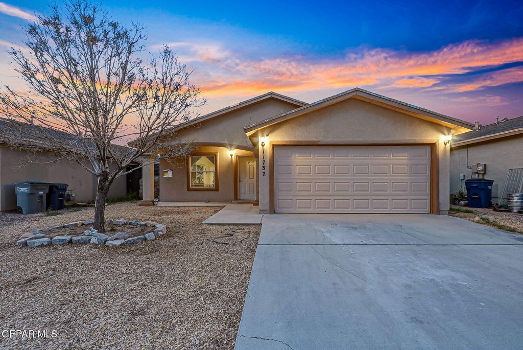 Photo of 11737 AUTUMN WHEAT Drive, El Paso, TX 79934 (MLS # 940073)