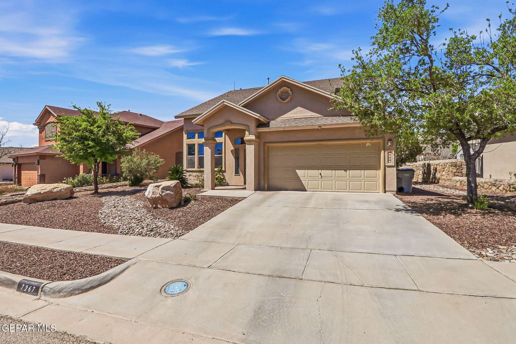 Photo of 7267 CAMINO DEL SOL Drive, El Paso, TX 79911 (MLS # 941106)