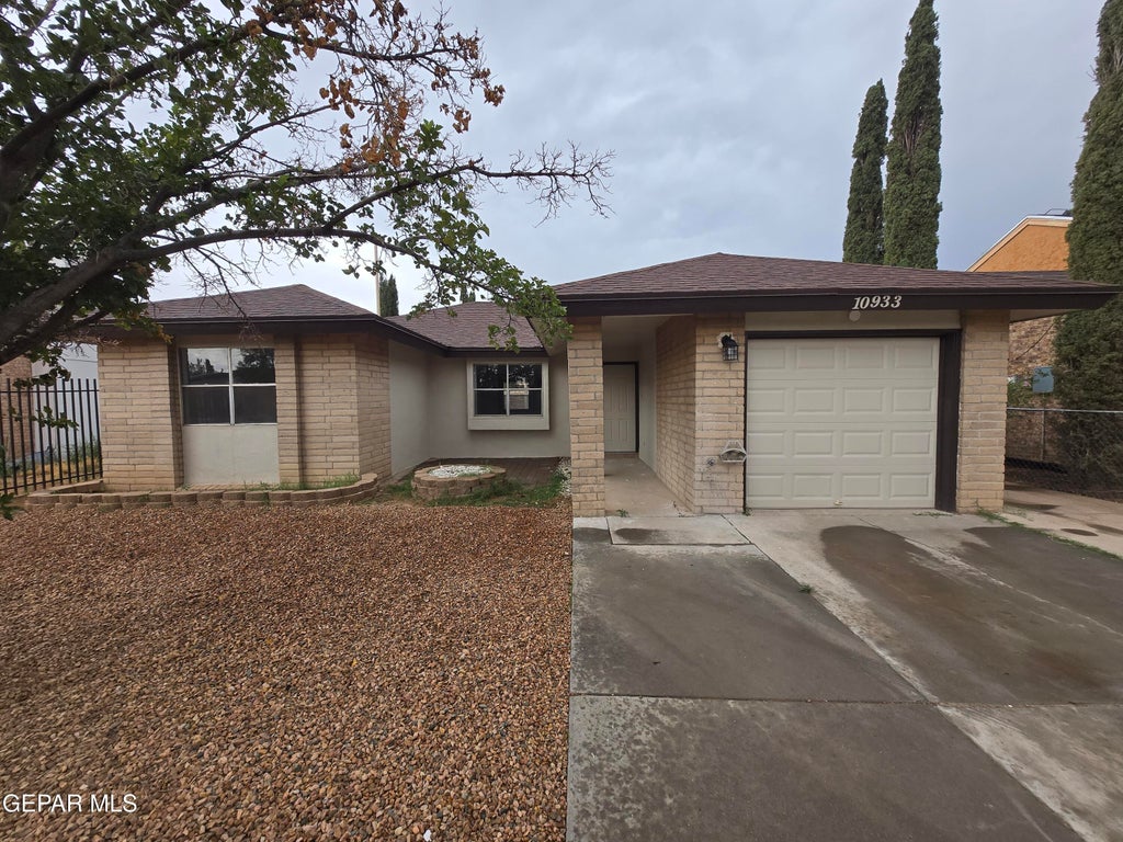 Photo of 10933 BABE RUTH Street, El Paso, TX 79934 (MLS # 951709)