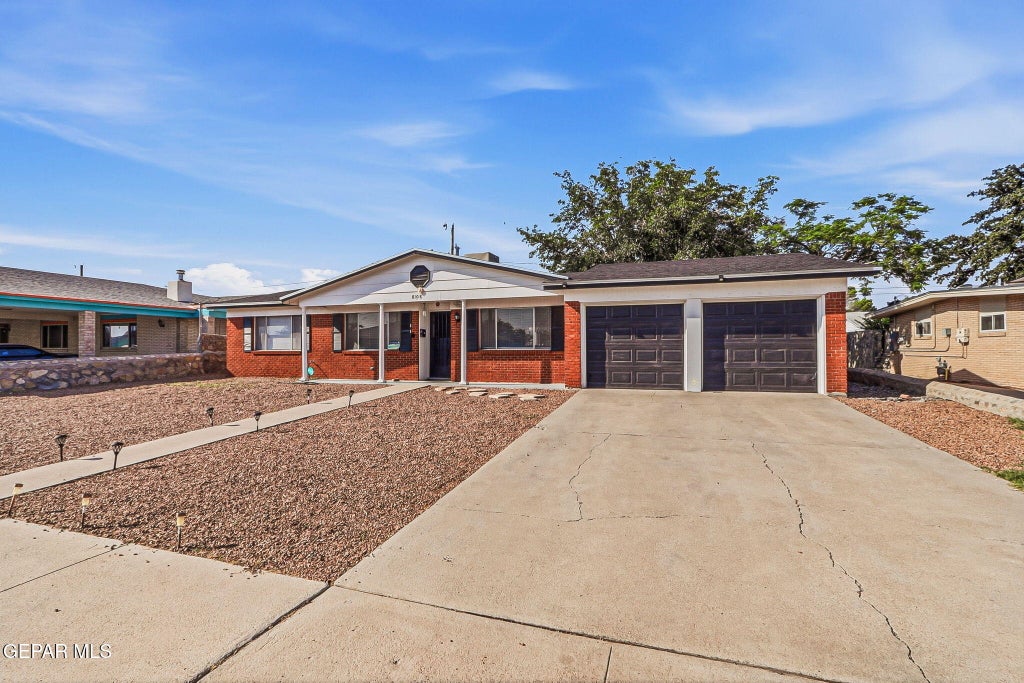 Photo of 8108 MORLEY Drive, El Paso, TX 79925 (MLS # 953606)