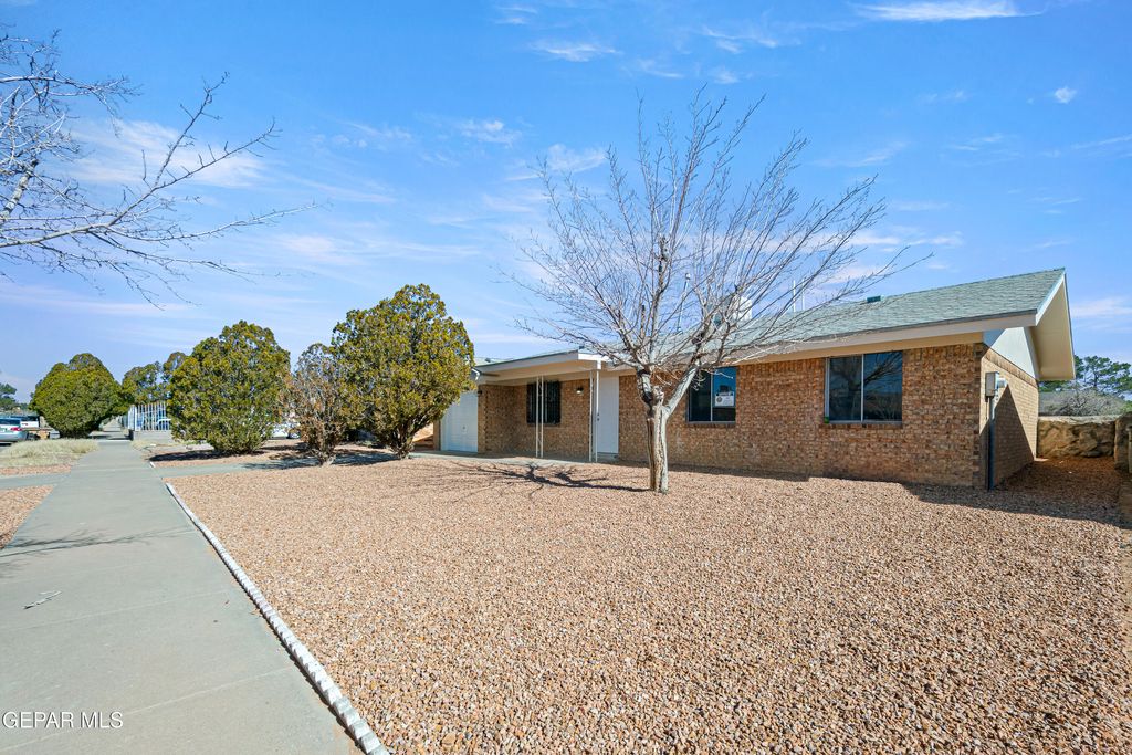 Photo of 10712 GEMSTONE Street, El Paso, TX 79924 (MLS # 937451)