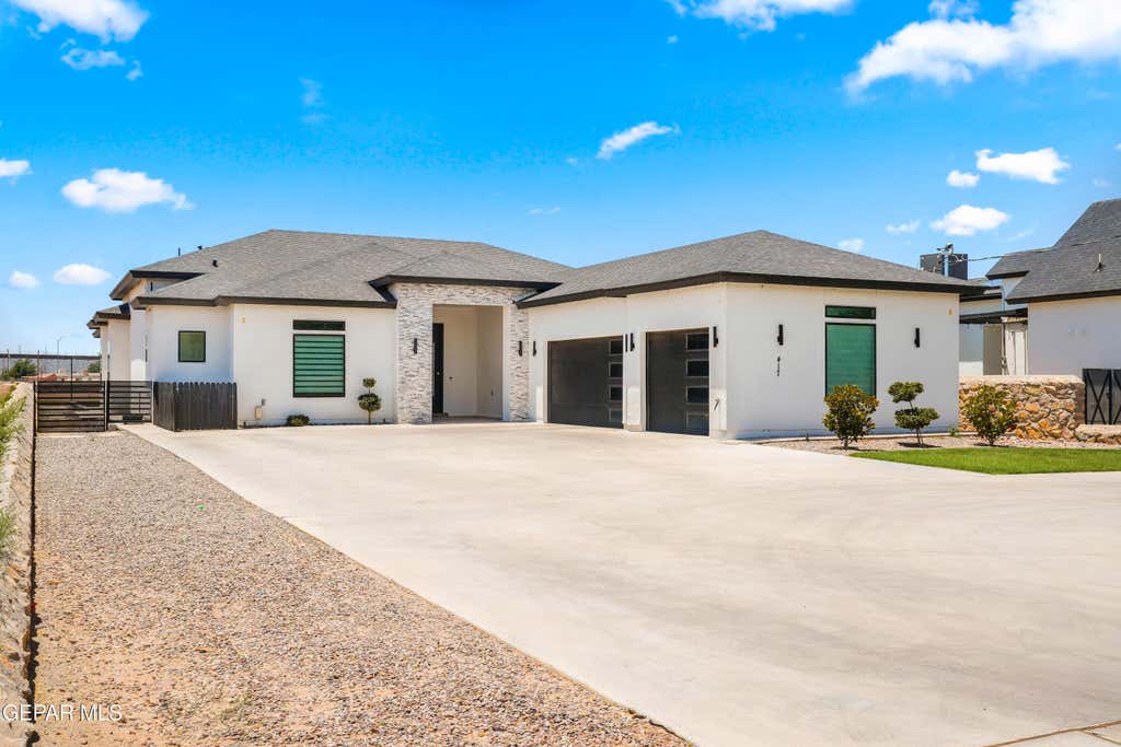 Photo of 417 JAMES Street, El Paso, TX 79915 (MLS # 945314)