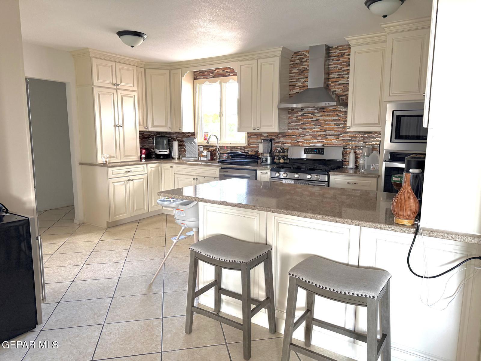 4228 DARWOOD Drive
