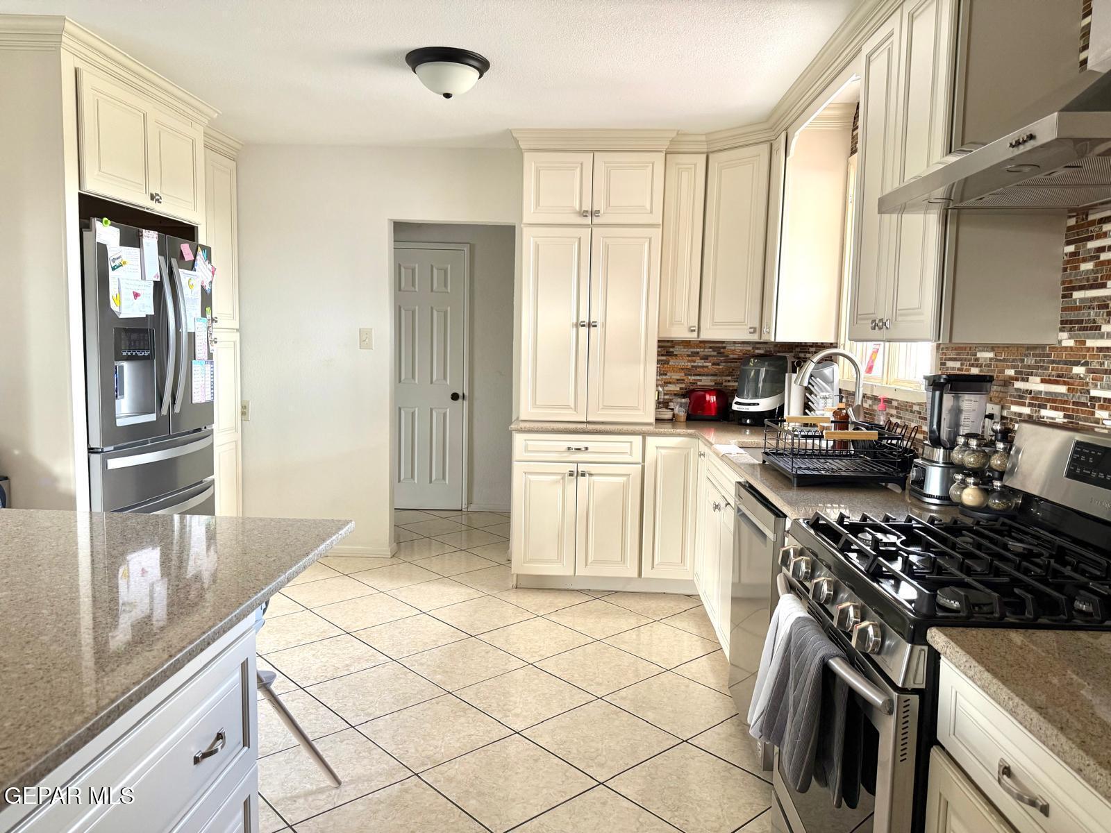 4228 DARWOOD Drive