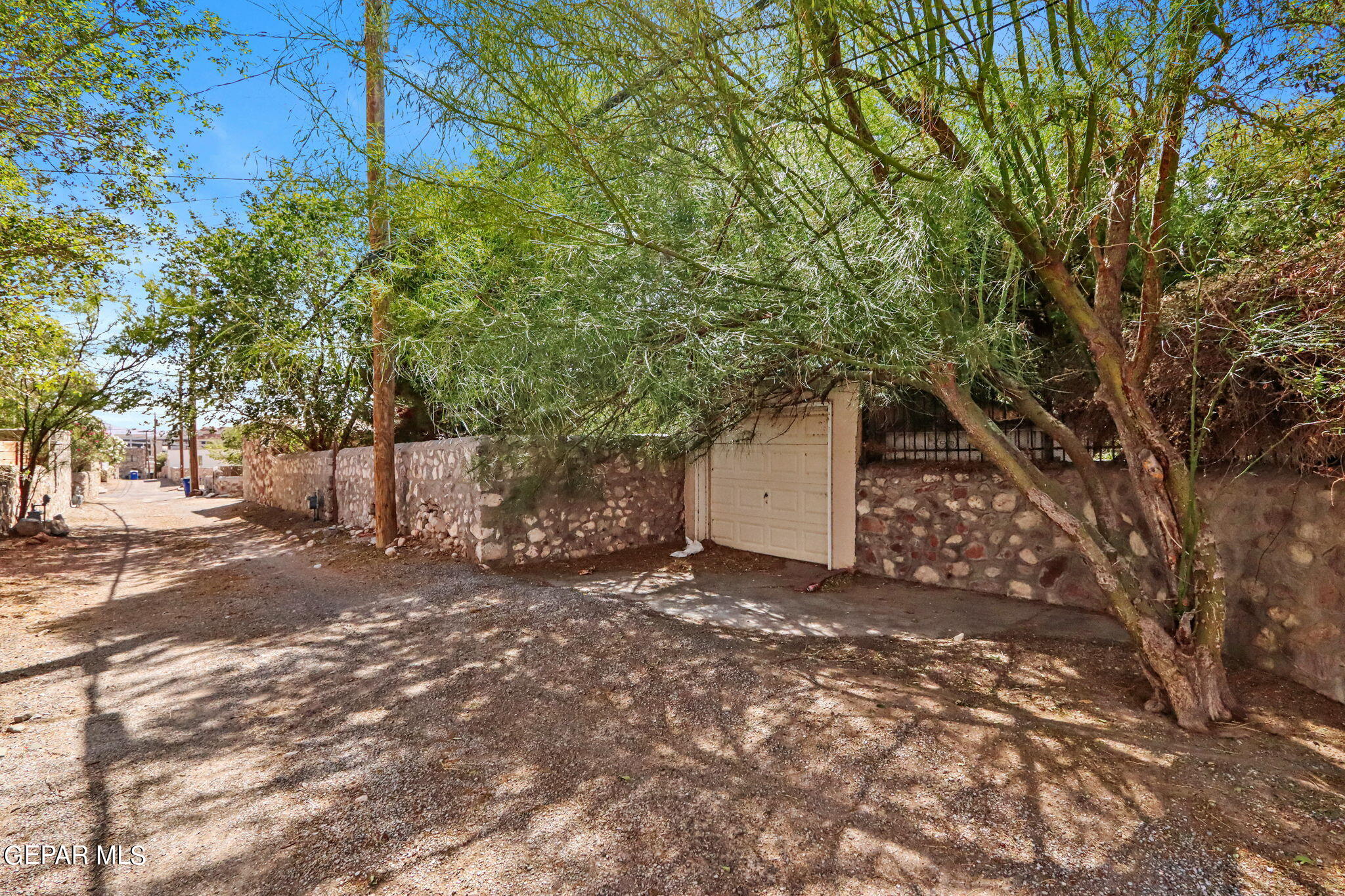 2709 N Florence Street