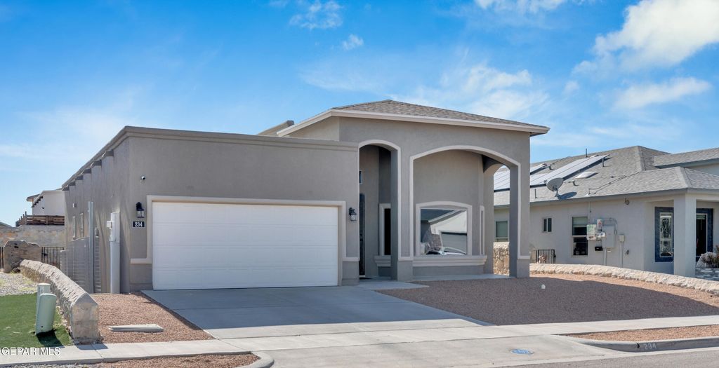 Photo of 234 MALTA Street, El Paso, TX 79932 (MLS # 934473)