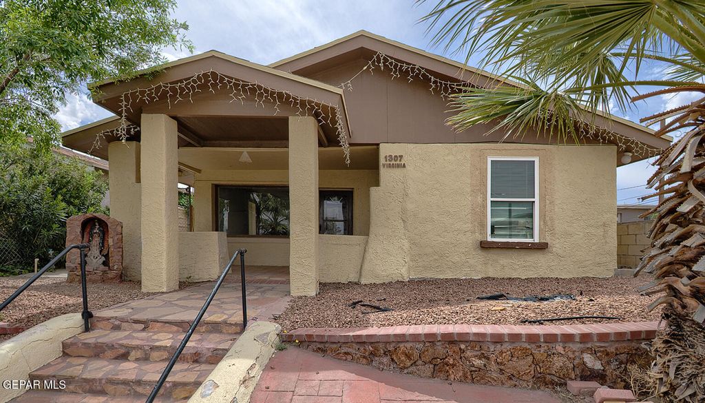 Photo of 1307 N VIRGINIA Street, El Paso, TX 79902 (MLS # 942163)