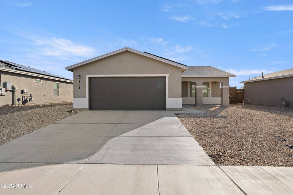 Photo of 1004 Painted Lady Street, Horizon City, TX 79928 (MLS # 932743)