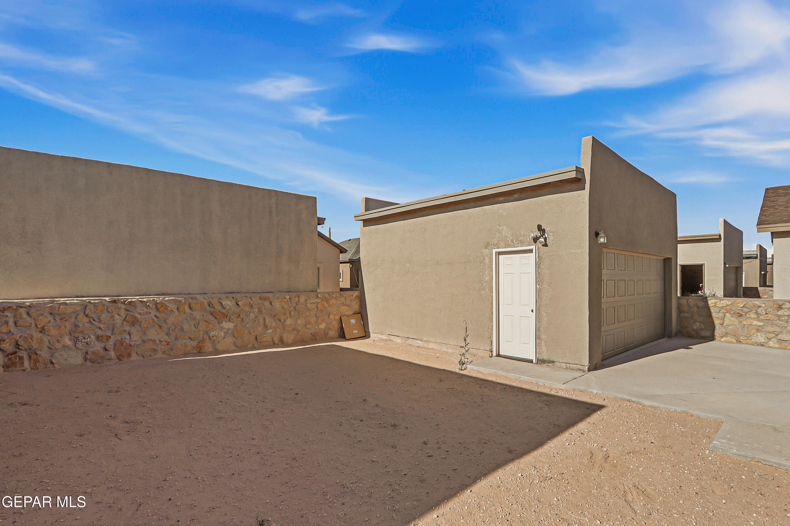 14329 BILL LAZOR Parkway
