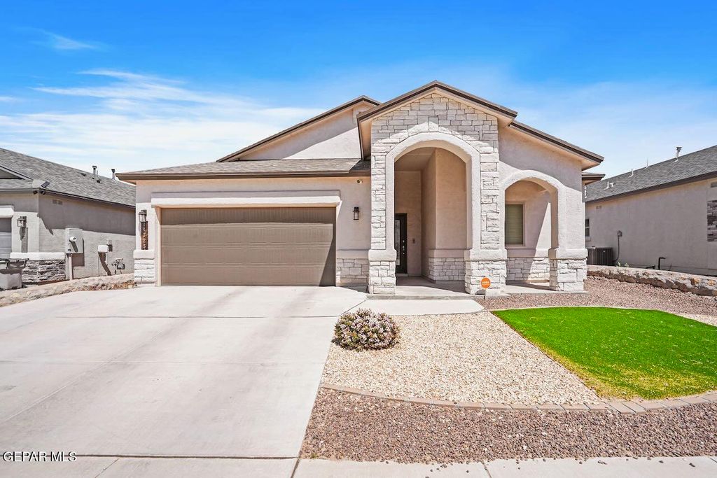 Photo of 14725 TIERRA FORTALEZA Avenue, El Paso, TX 79938 (MLS # 941846)