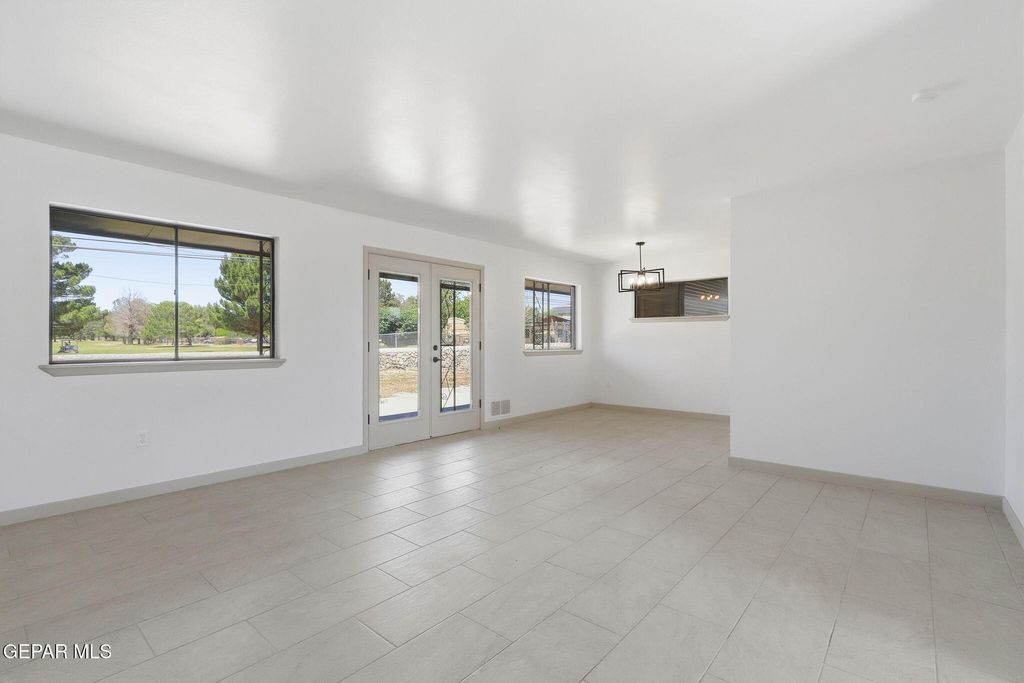 Photo of 3429 ABERDEEN Street, El Paso, TX 79925 (MLS # 942841)