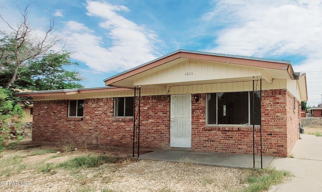 Photo of 10111 POTOMAC Street, El Paso, TX 79924 (MLS # 943422)