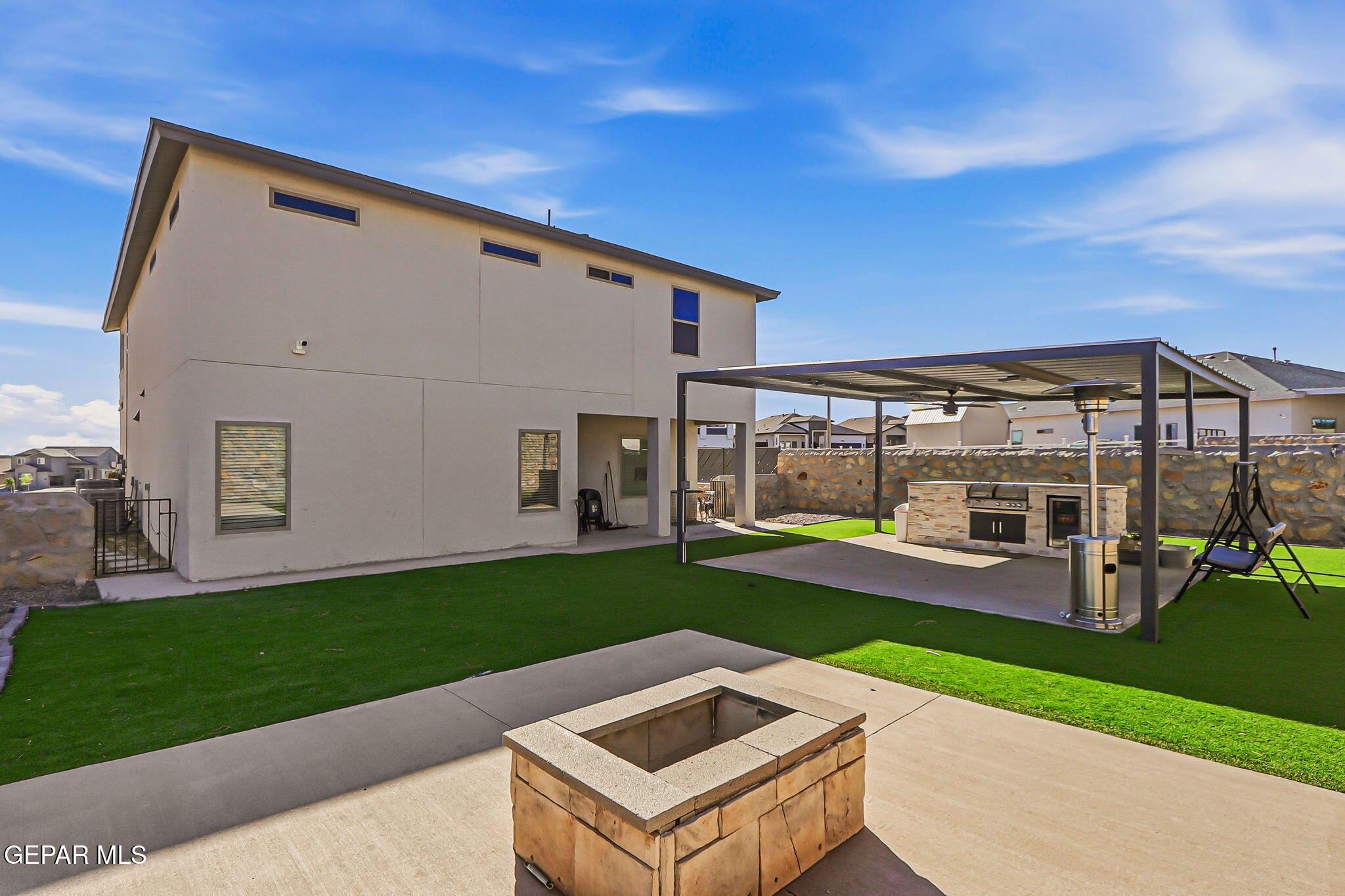 540 OAKMONT