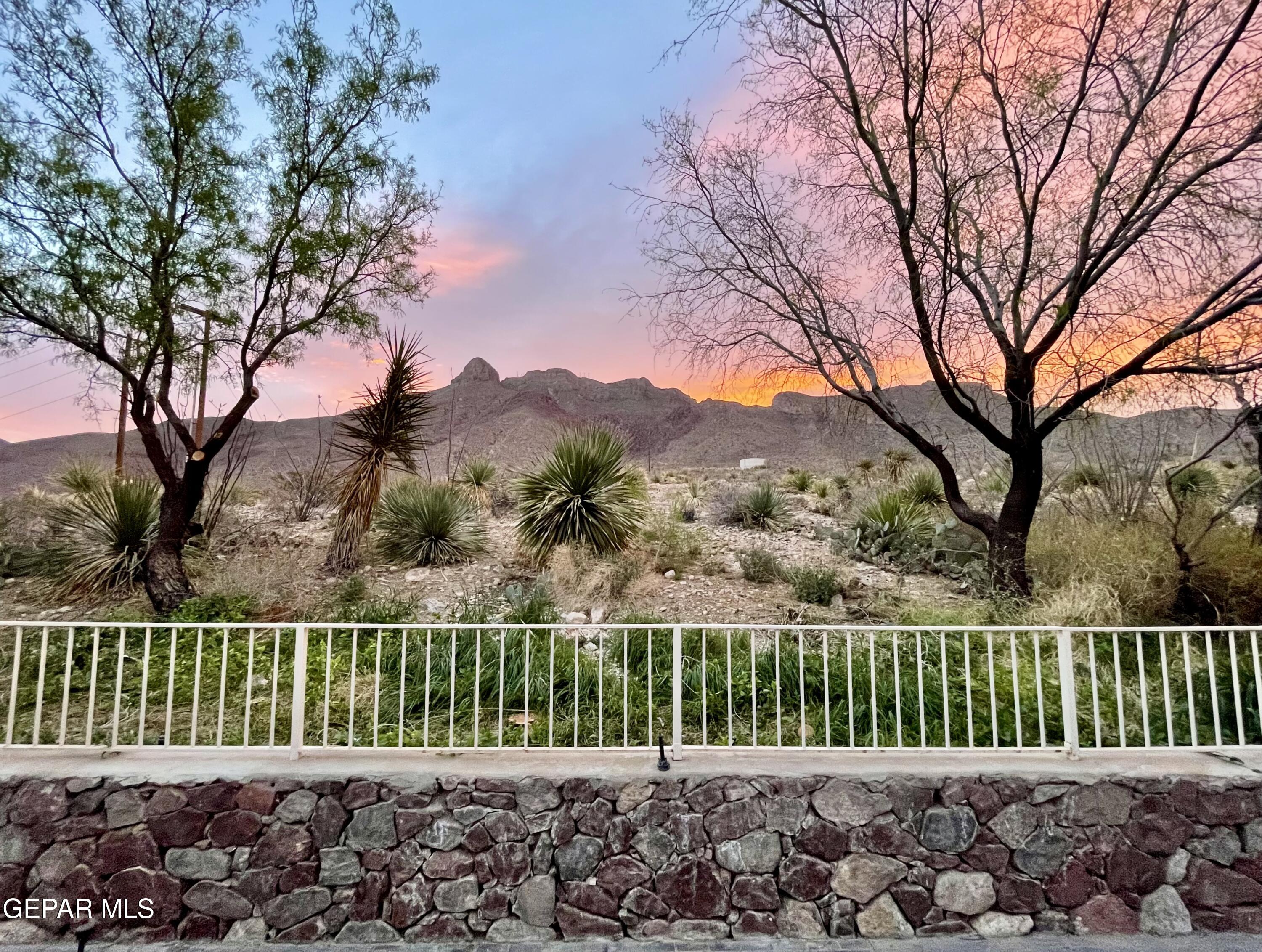 5733 MIRA GRANDE Drive