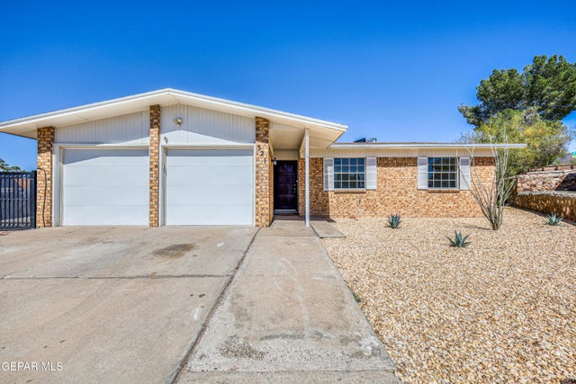 321 Gus Rallis Drive