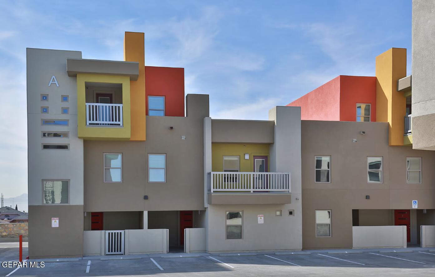 Photo 1 of 11 — 410 THORN Avenue 23, El Paso, TX 79912