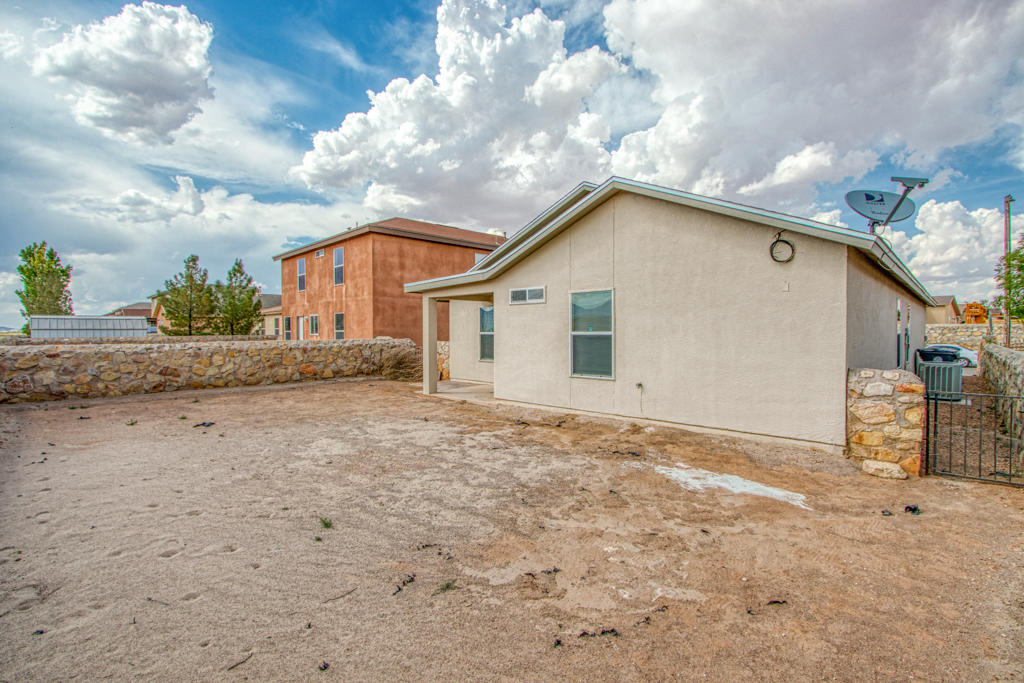 7328 SACHET CLIFF Drive