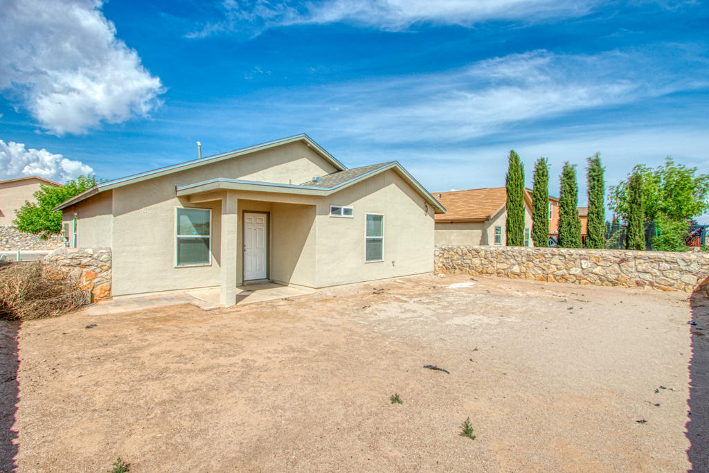 7328 SACHET CLIFF Drive