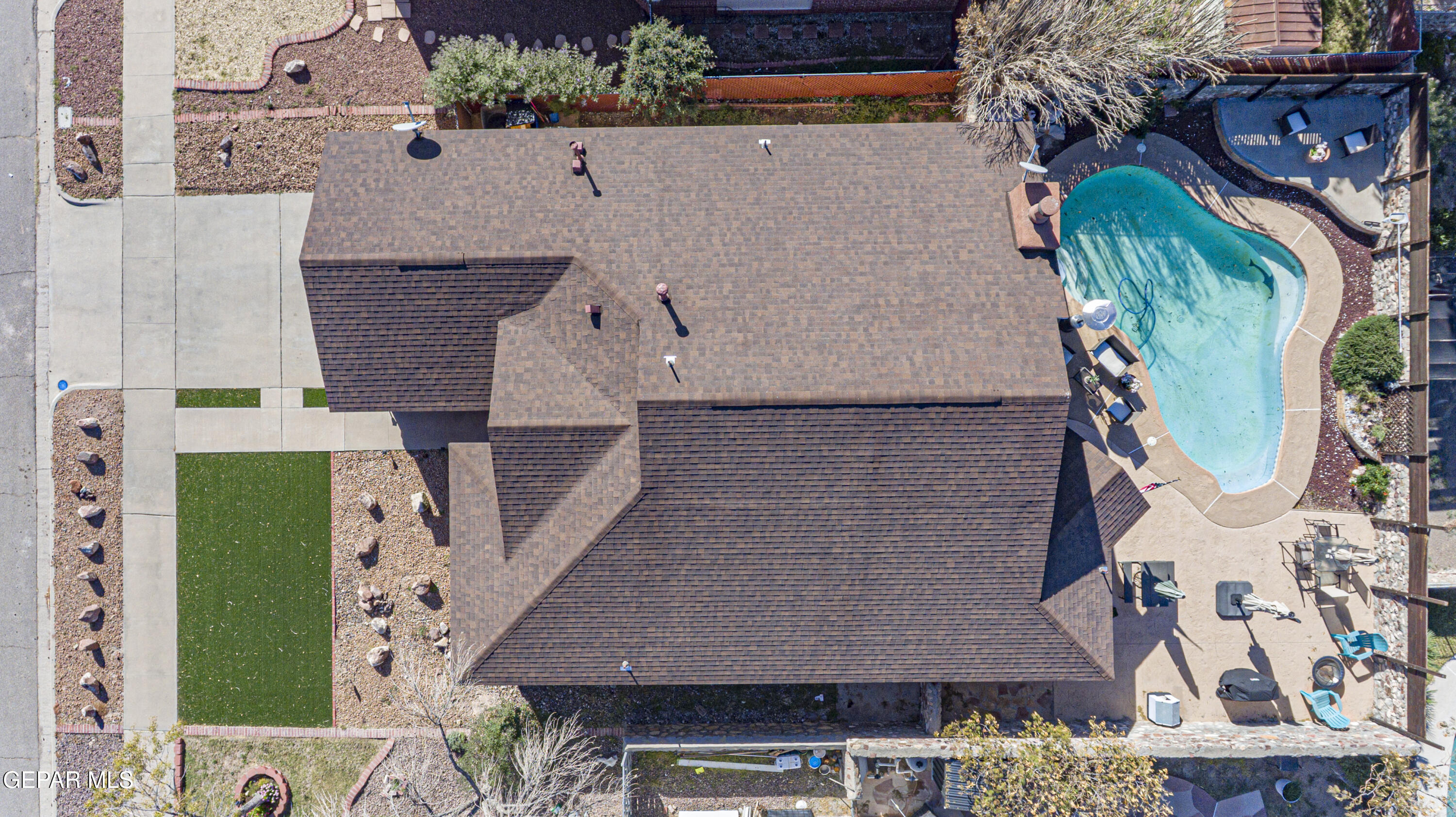 1123 NIGHT HAWK Drive