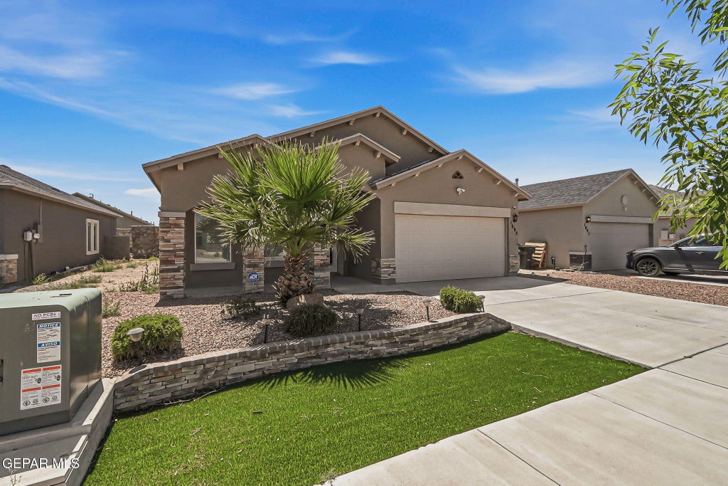 Photo of 1093 SUMMER RAIN ST, El Paso, TX 79928 (MLS # 953314)