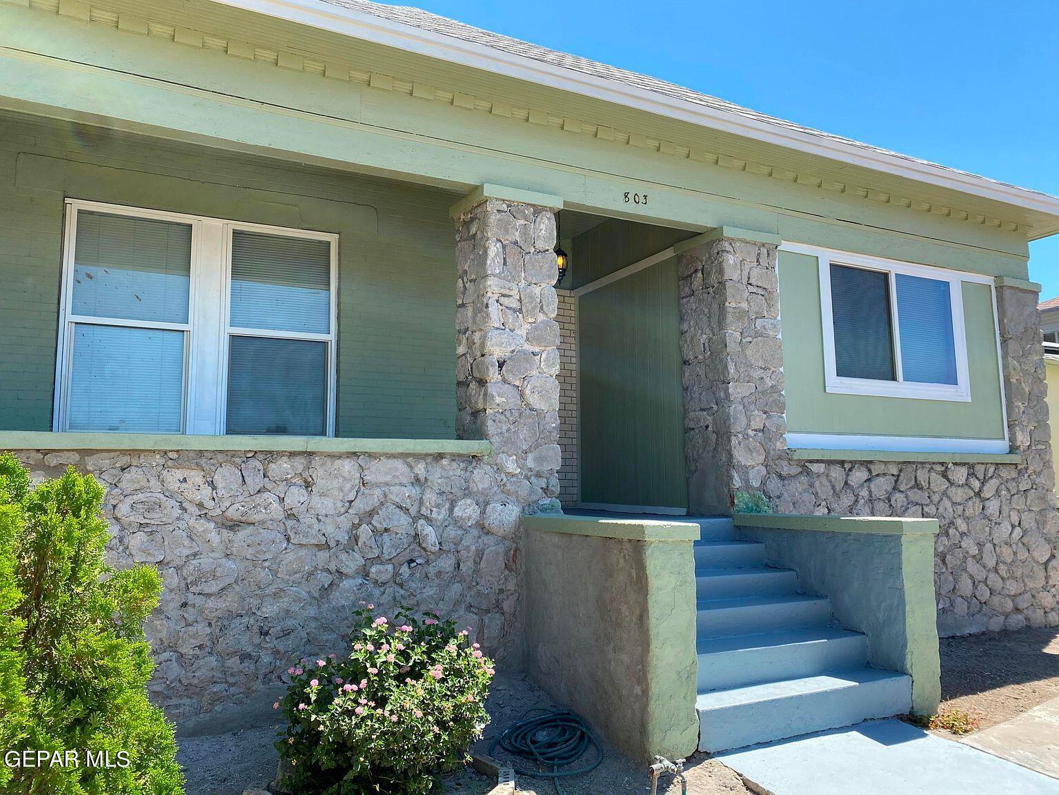 Photo 1 of 7 — 803 UPSON Drive 5, El Paso, TX 79902