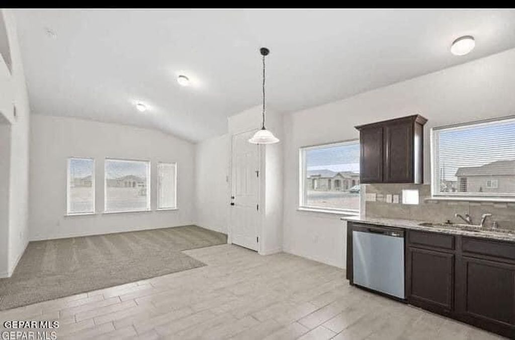 Photo of 14384 Bill Lazor Parkway, Horizon City, TX 79928 (MLS # 931224)